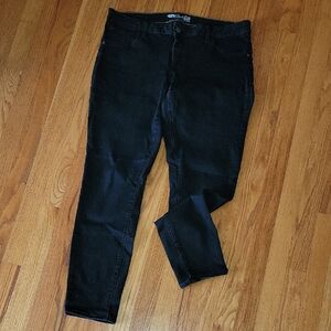 Women's Black Jeans
